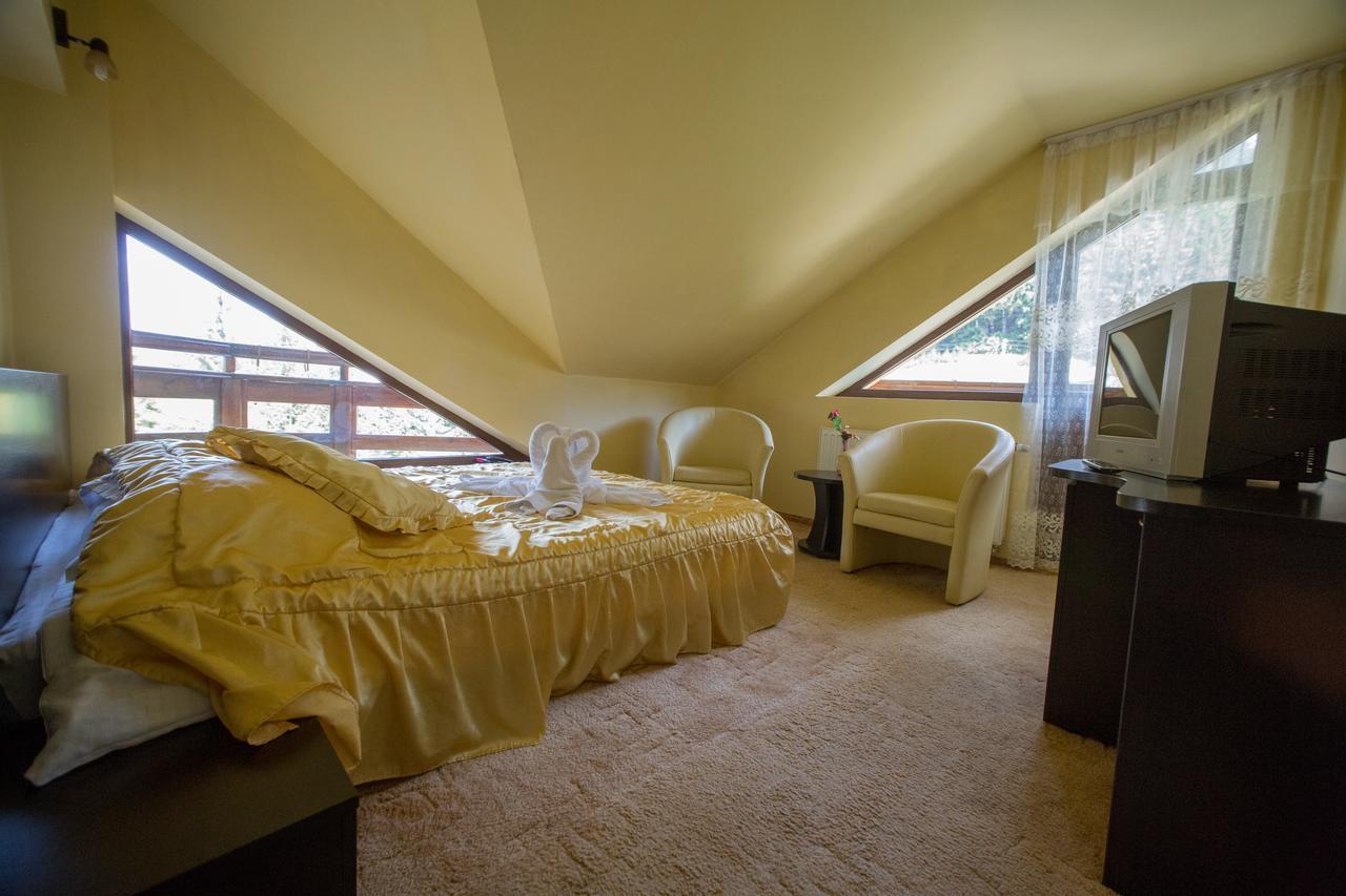 Hotel White Horse Predeal Exteriér fotografie